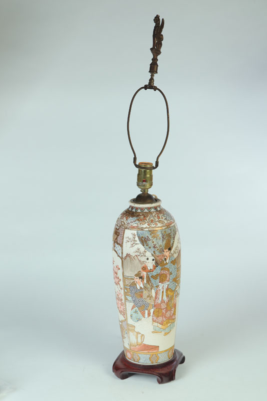SATSUMA TABLE LAMP.  Japan  early