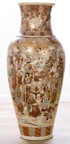 SATSUMA VASE, MONUMENTAL