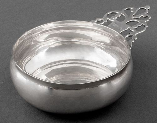 SAUNDERS PITMAN SILVER PORRINGER,
