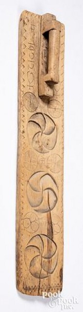 SCANDINAVIAN CARVED MANGLE BOA