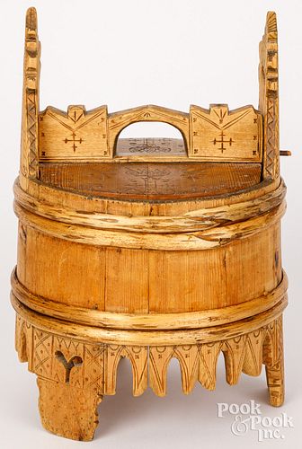 SCANDINAVIAN INCISE CARVED