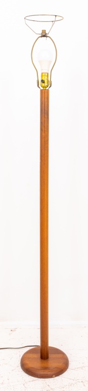 SCANDINAVIAN MID-CENTURY STYLE WOOD