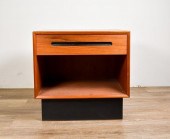 SCANDINAVIAN MODERN NIGHTSTAND