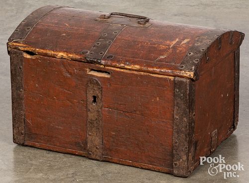 SCANDINAVIAN PAINTED LOCK BOX, 19TH