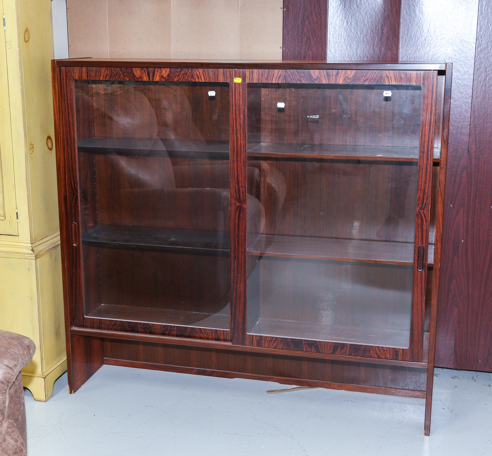 SCANDINAVIAN STYLE ROSEWOOD BOOK