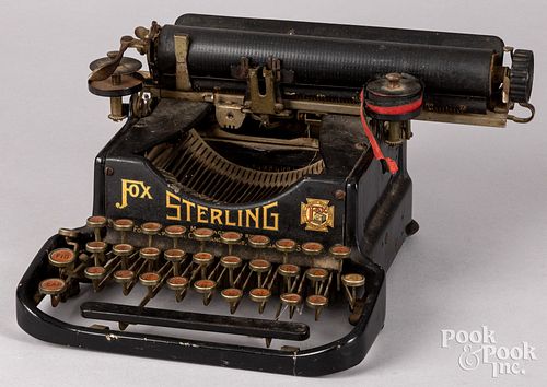 SCARCE FOX STERLING TYPEWRITER, CA.