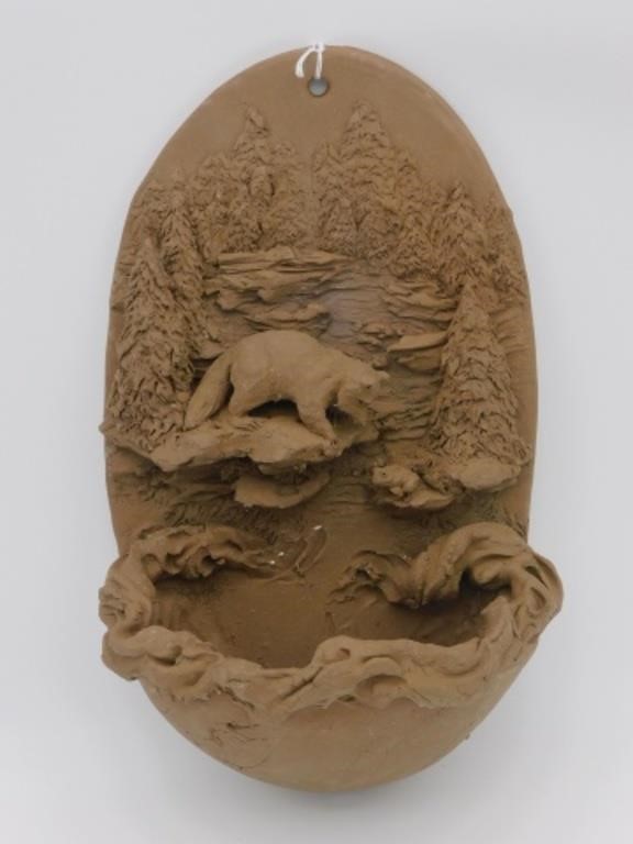 SCARGO POTTERY WALL POCKET, 20TH C.