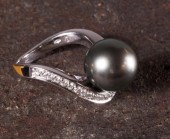 SCHOEFFEL SIGNED PEARL, DIAMON