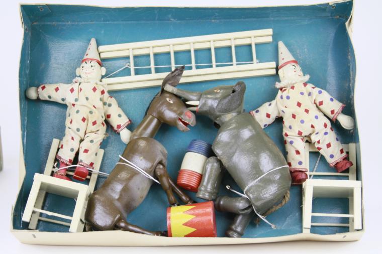 SCHOENHUT ''HUMPTY DUMPTY''