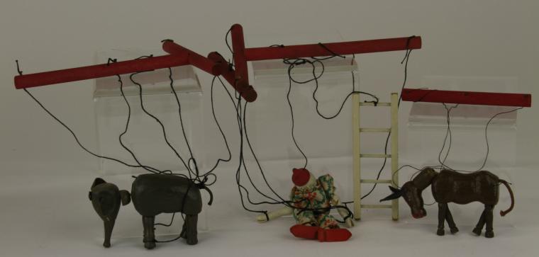 SCHOENHUT MINIATURES MARIONETTES