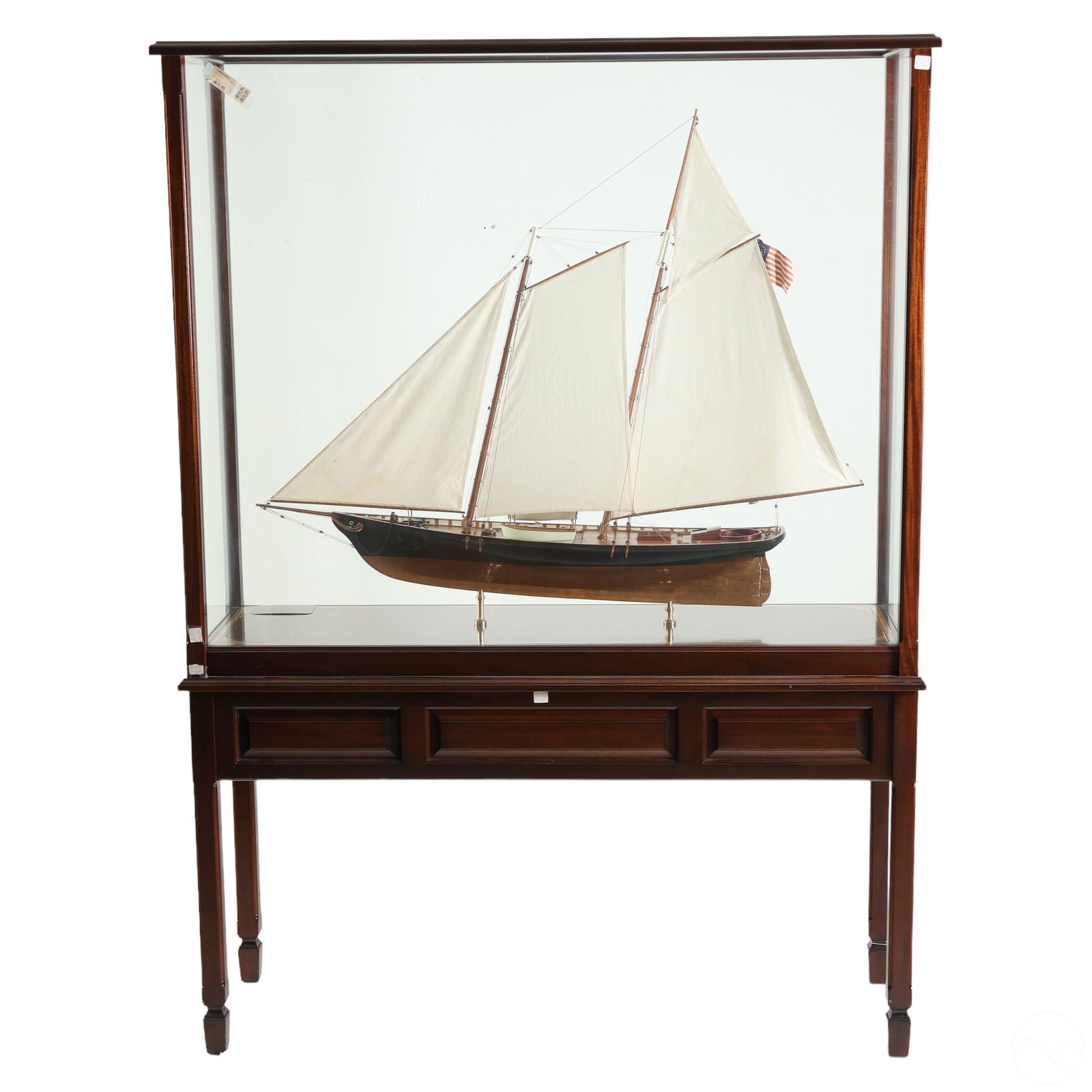 SCHOONER YACHT AMERICA STATIC