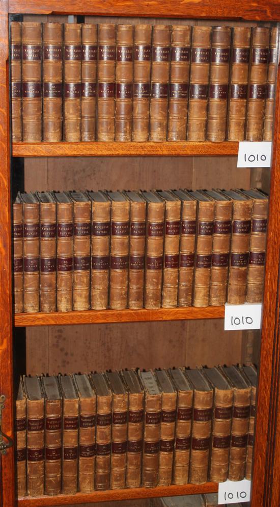 SCOTT (SIR W) THE WAVERLEY NOVELS