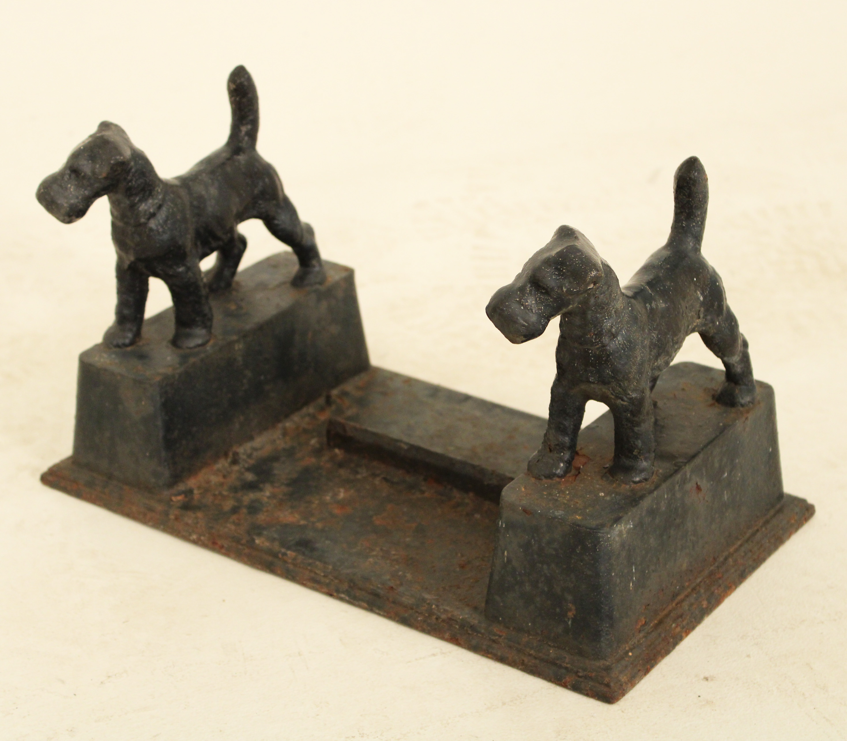 SCOTTIE DOG CAST IRON BOOT SCRAPE