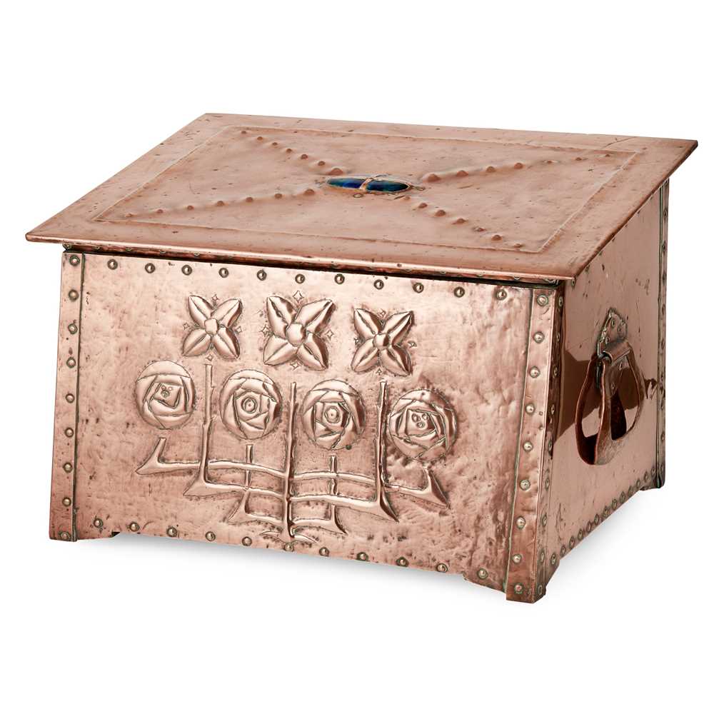 SCOTTISH GLASGOW SCHOOL LOG BOX,