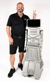SCREECH'S ''KEVIN THE ROBOT''