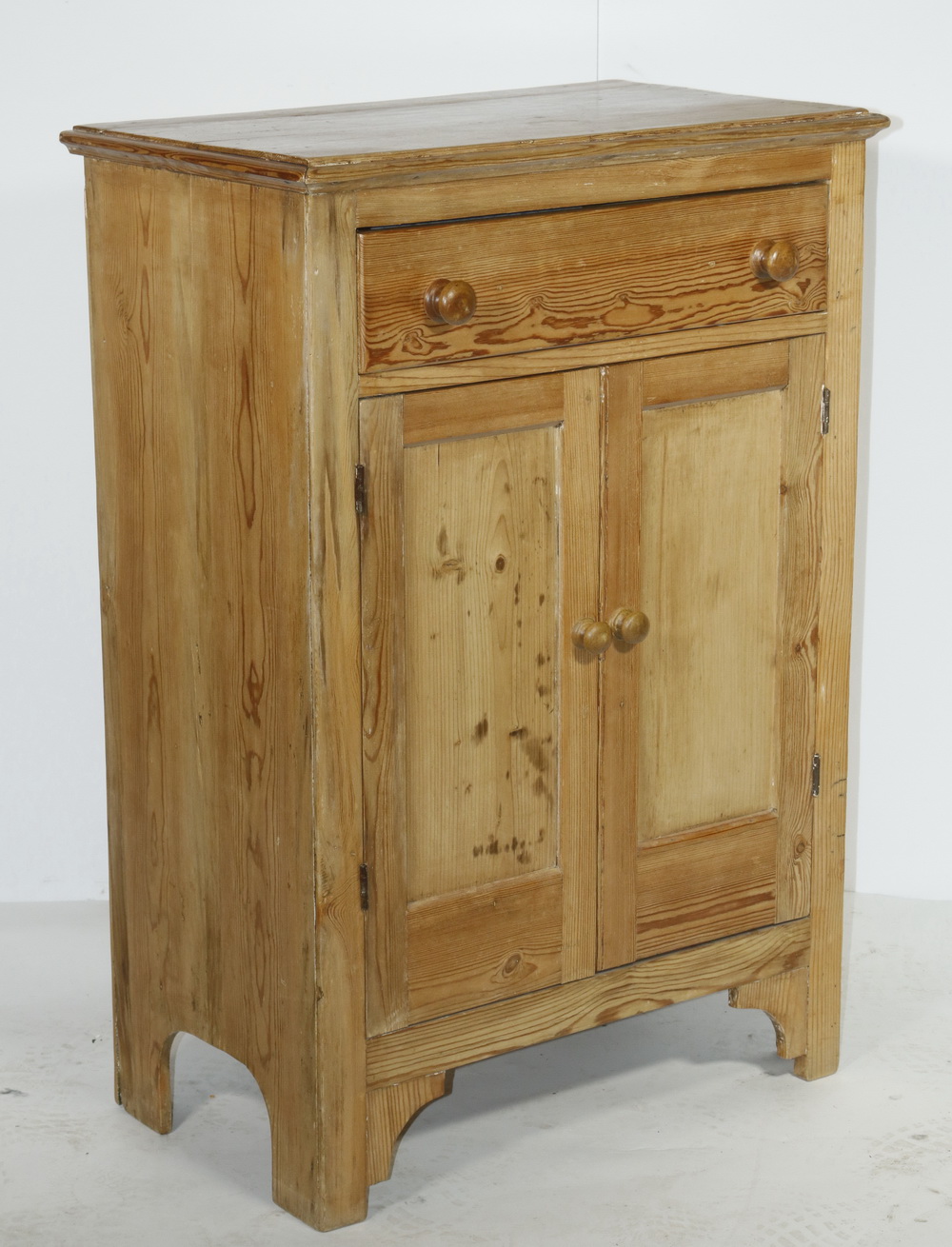 SCRUBBED PINE CABINET Small