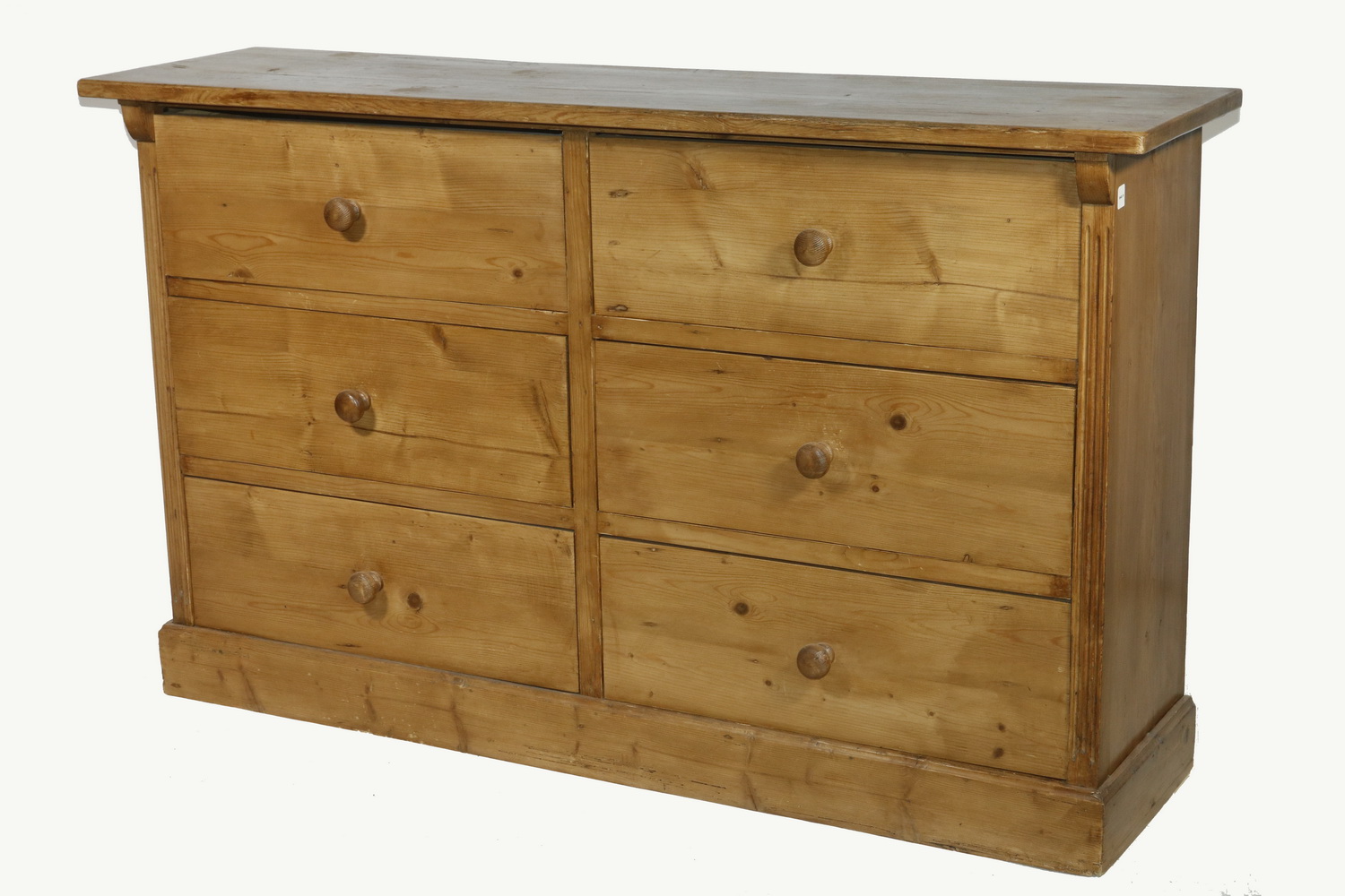 SCRUBBED PINE DRAWER CHEST Scrubbed
