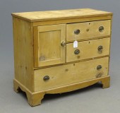 Scrubbed pine single door 3 dr