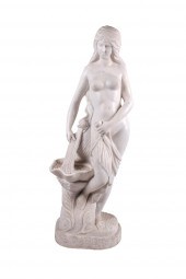 SCULPTURE OF A NUDE WOMANmarbl