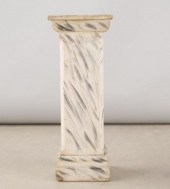 SCULPTURE STAND IN PAINTA wood