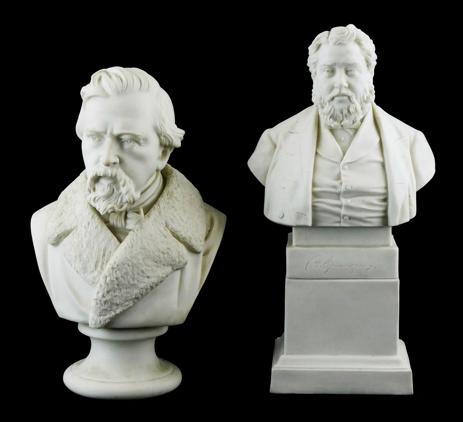 SCULPTURE: TWO ROBINSON AND