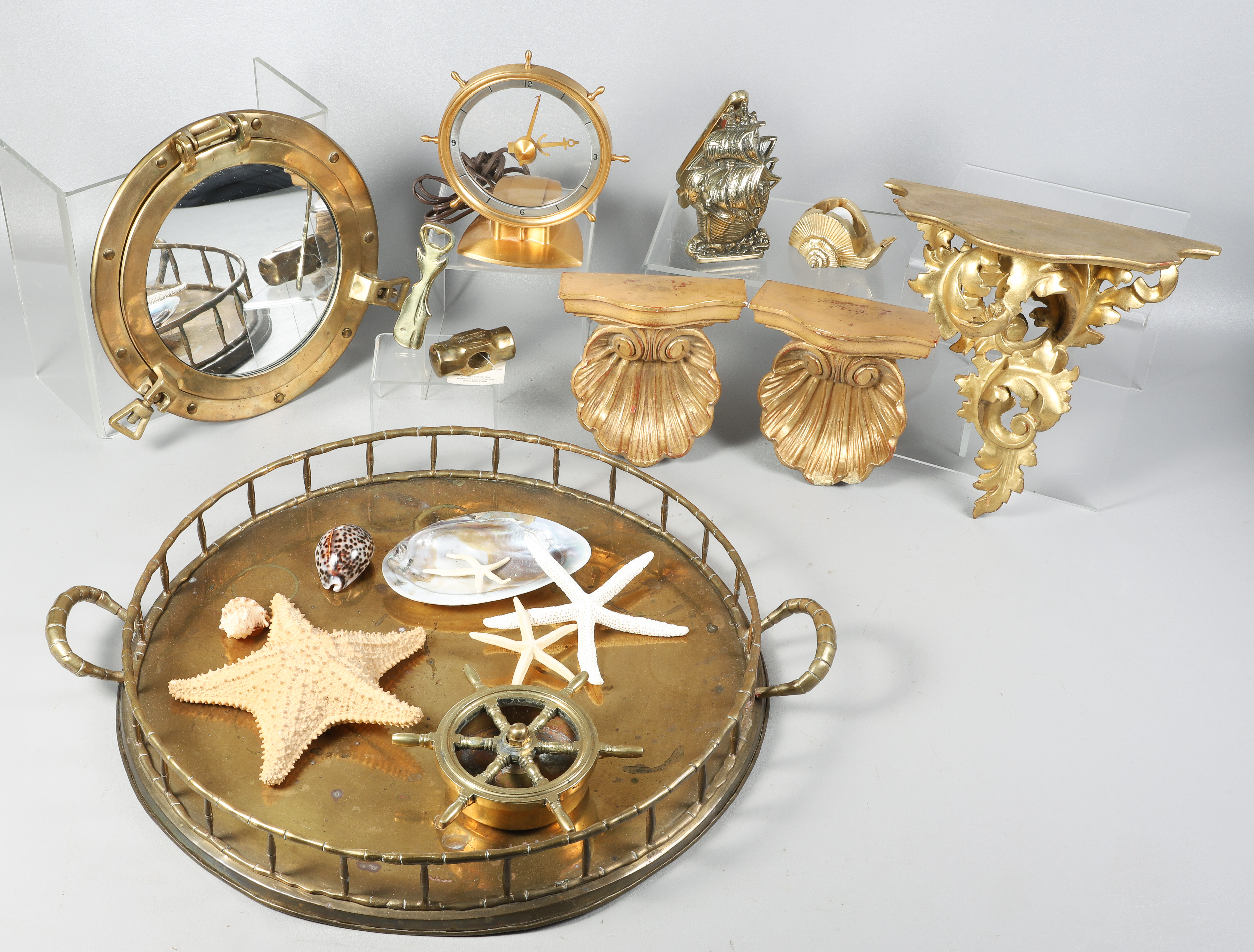 Sea themed decorator items to