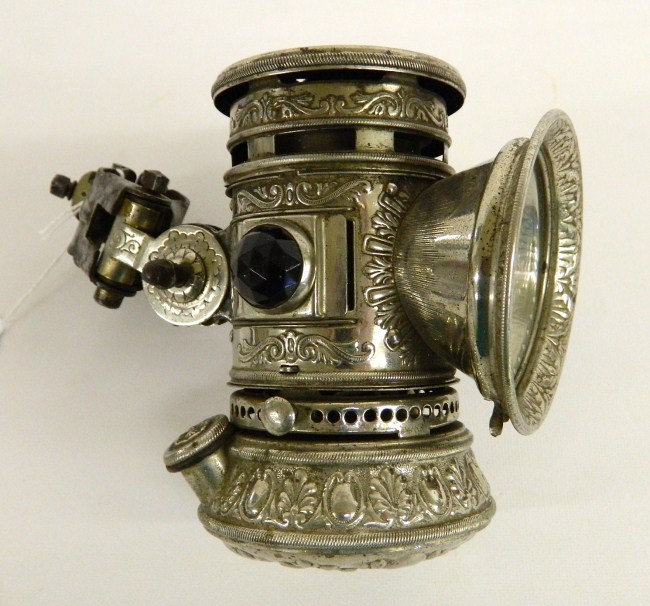 Search light carbide bicycle lamp