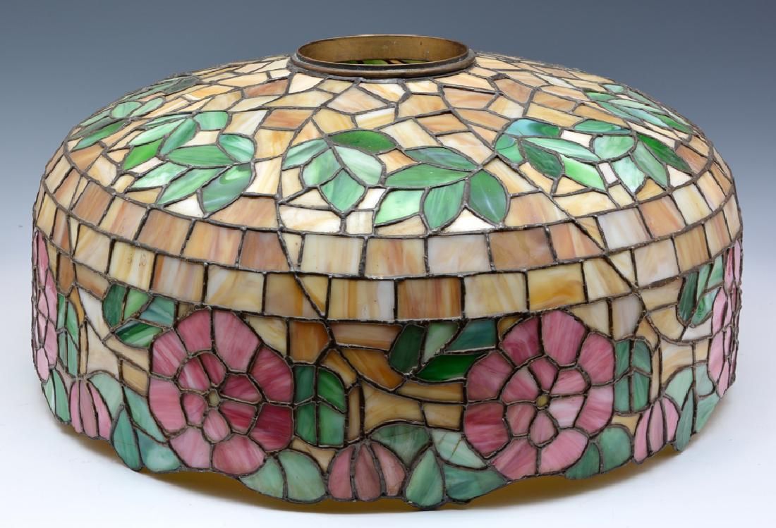 SECHRIST STAINED GLASS LAMP