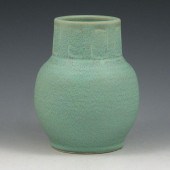 Seiz Pottery matte green Arts