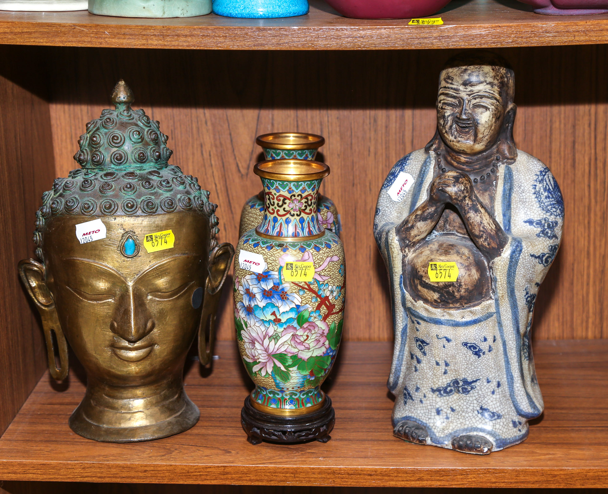 SELECTION OF ASIAN ITEMS