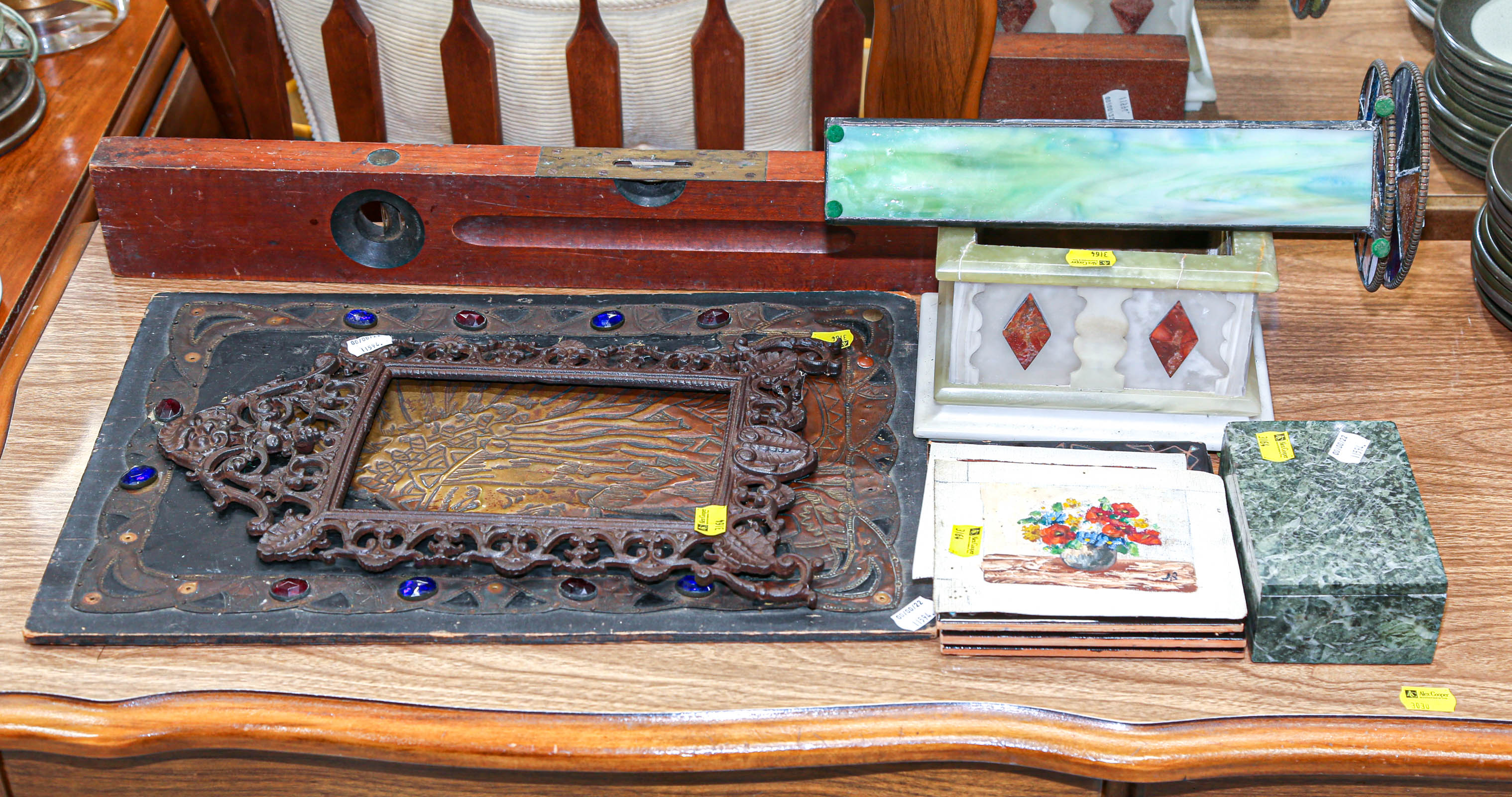 SELECTION OF DECORATIONS &