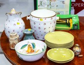 SELECTION OF DECORATIVE & COLL