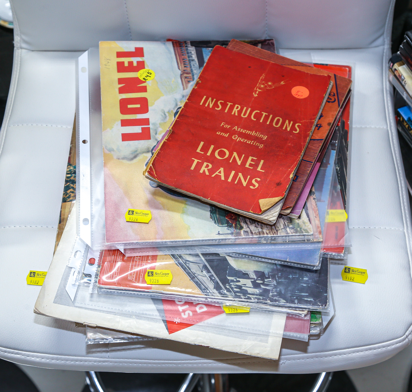 SELECTION OF LIONEL PRINTED MANUALS