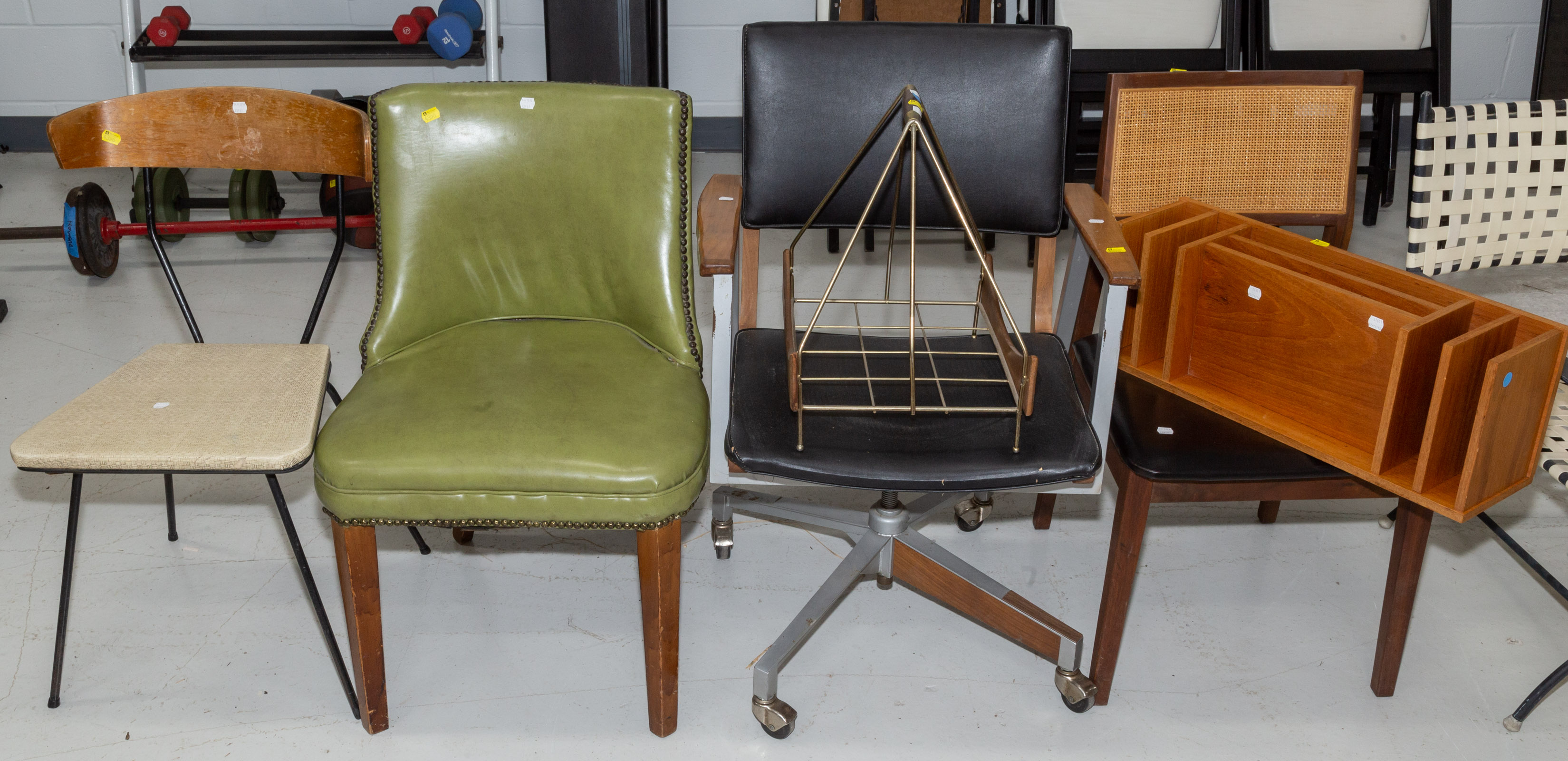 SELECTION OF SCANDINAVIAN STYLE