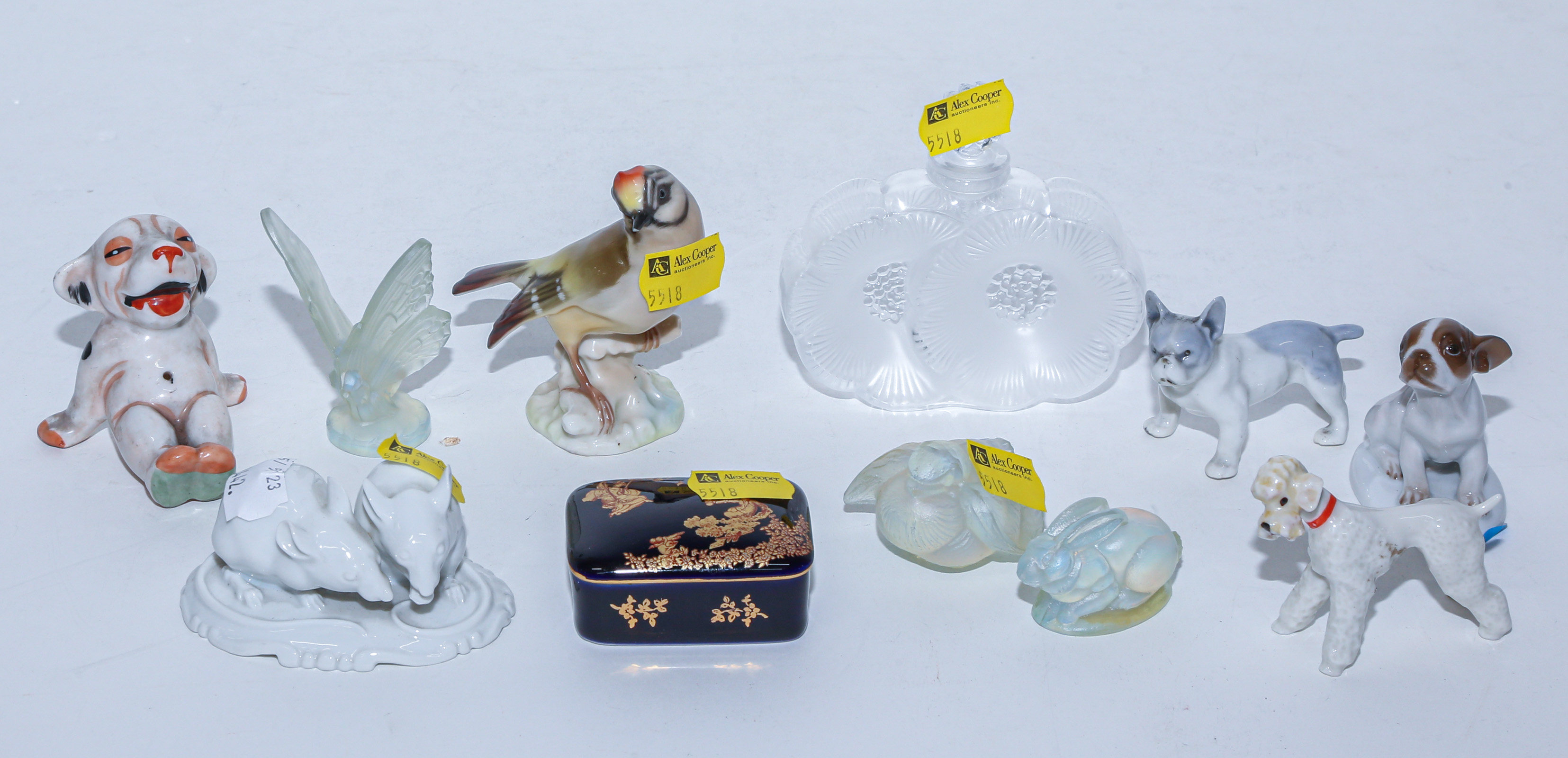 SELECTION OF SMALL ANIMAL FIGURES
