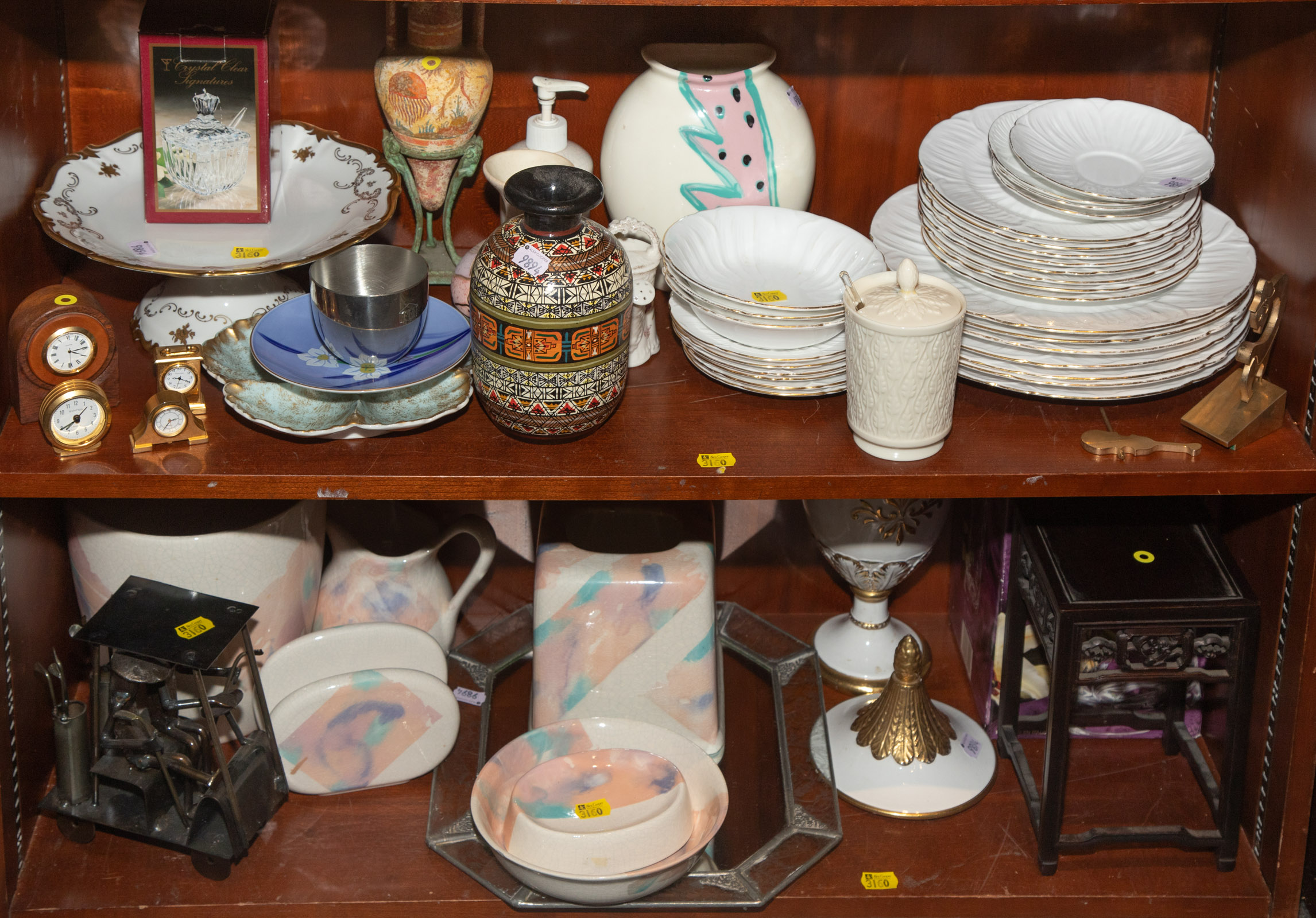 SELECTION OF SMALL DECORATIONS &