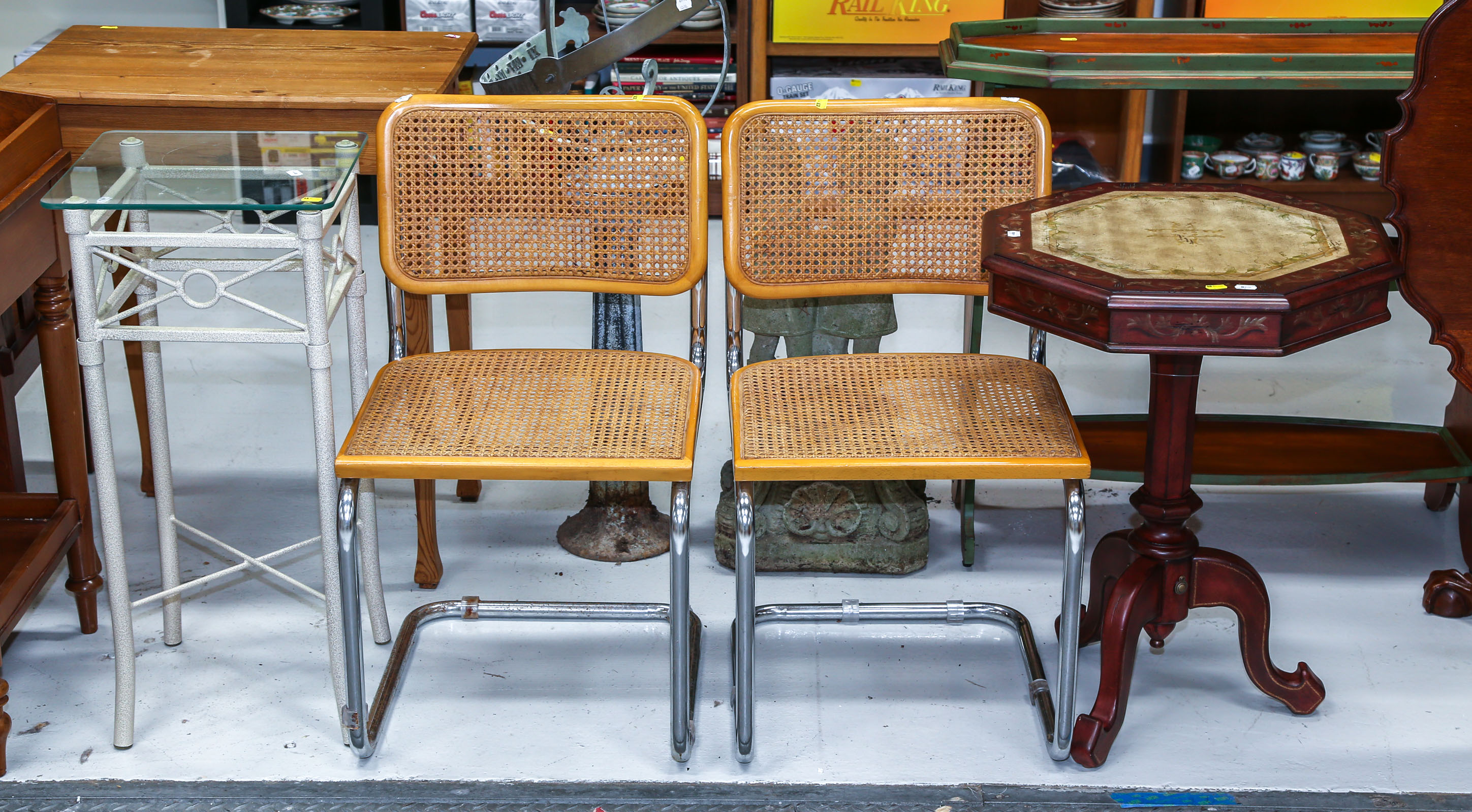 SELECTION OF SMALL FURNITURE