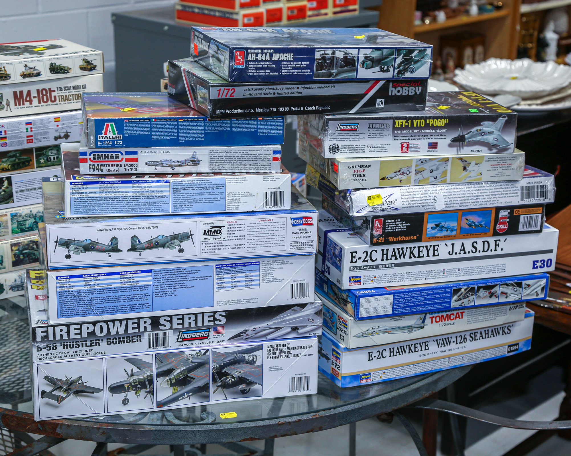 SELECTION OF U.S. MILITARY AIRCRAFT