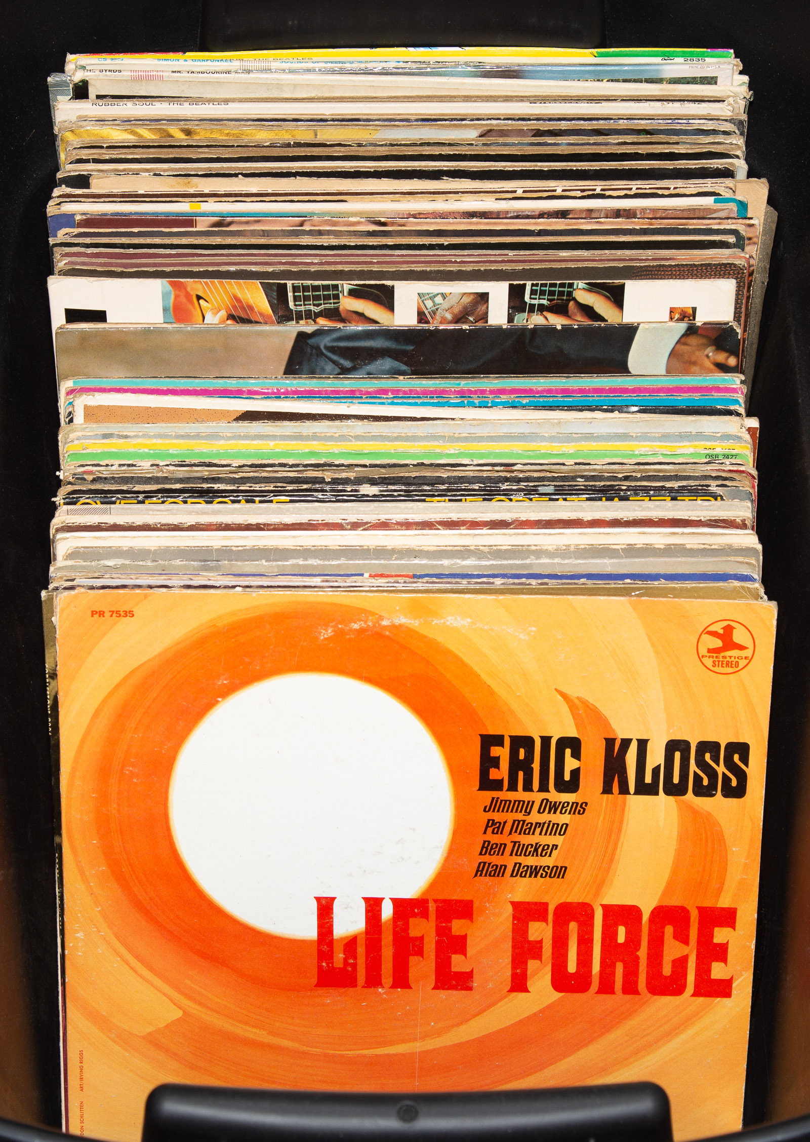 SELECTION OF VINTAGE JAZZ LPS .