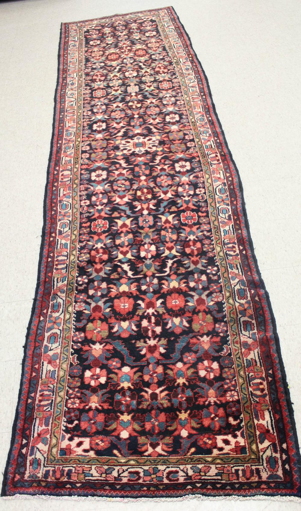 SEM-ANTIQUE PERSIAN TRIBAL AREA