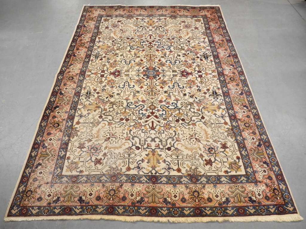 SEMI ANTIQUE IVORY FIELD HERIZ