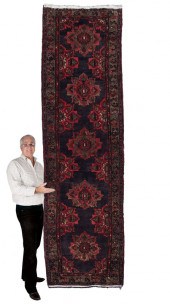 SEMI-ANTIQUE PERSIAN HAND KNOT