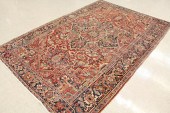 SEMI-ANTIQUE PERSIAN HERIZ CAR