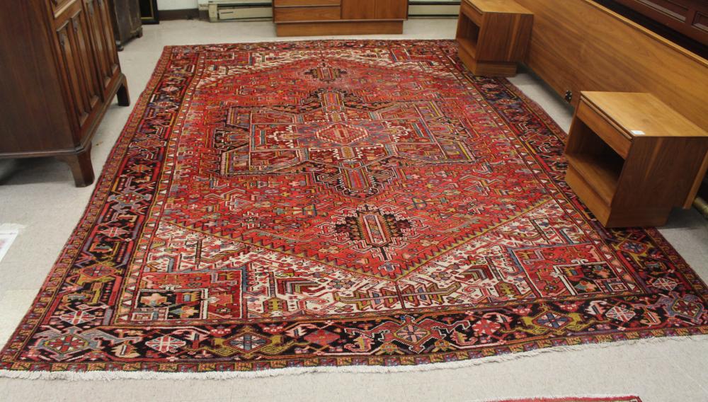 SEMI-ANTIQUE PERSIAN HERIZ
