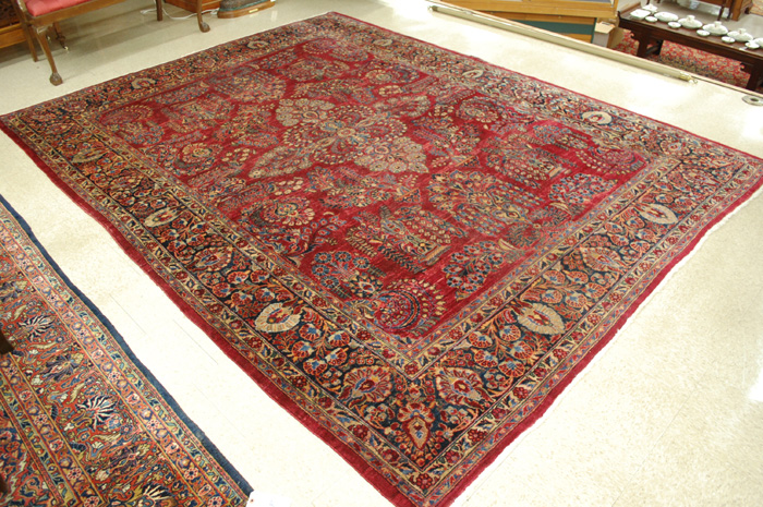 SEMI-ANTIQUE PERSIAN SAROUK
