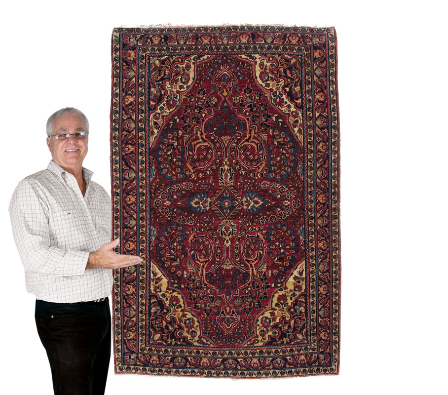 SEMI-ANTIQUE PERSIAN SAROUK HAND