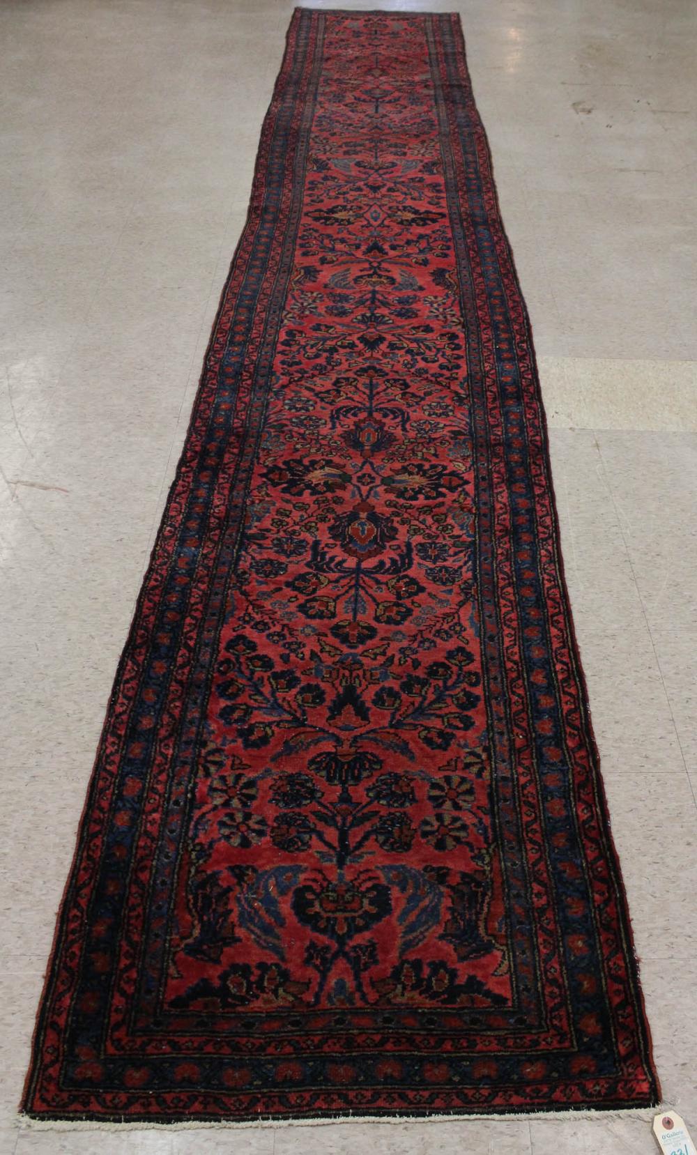 SEMI-ANTIQUE PERSIAN SAROUK LONG