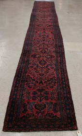SEMI-ANTIQUE PERSIAN SAROUK LO