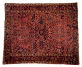Semi-Antique Sarouk Area Rugci