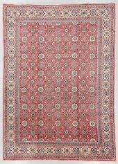 SEMI-ANTIQUE SAROUK MAHAL RUG,